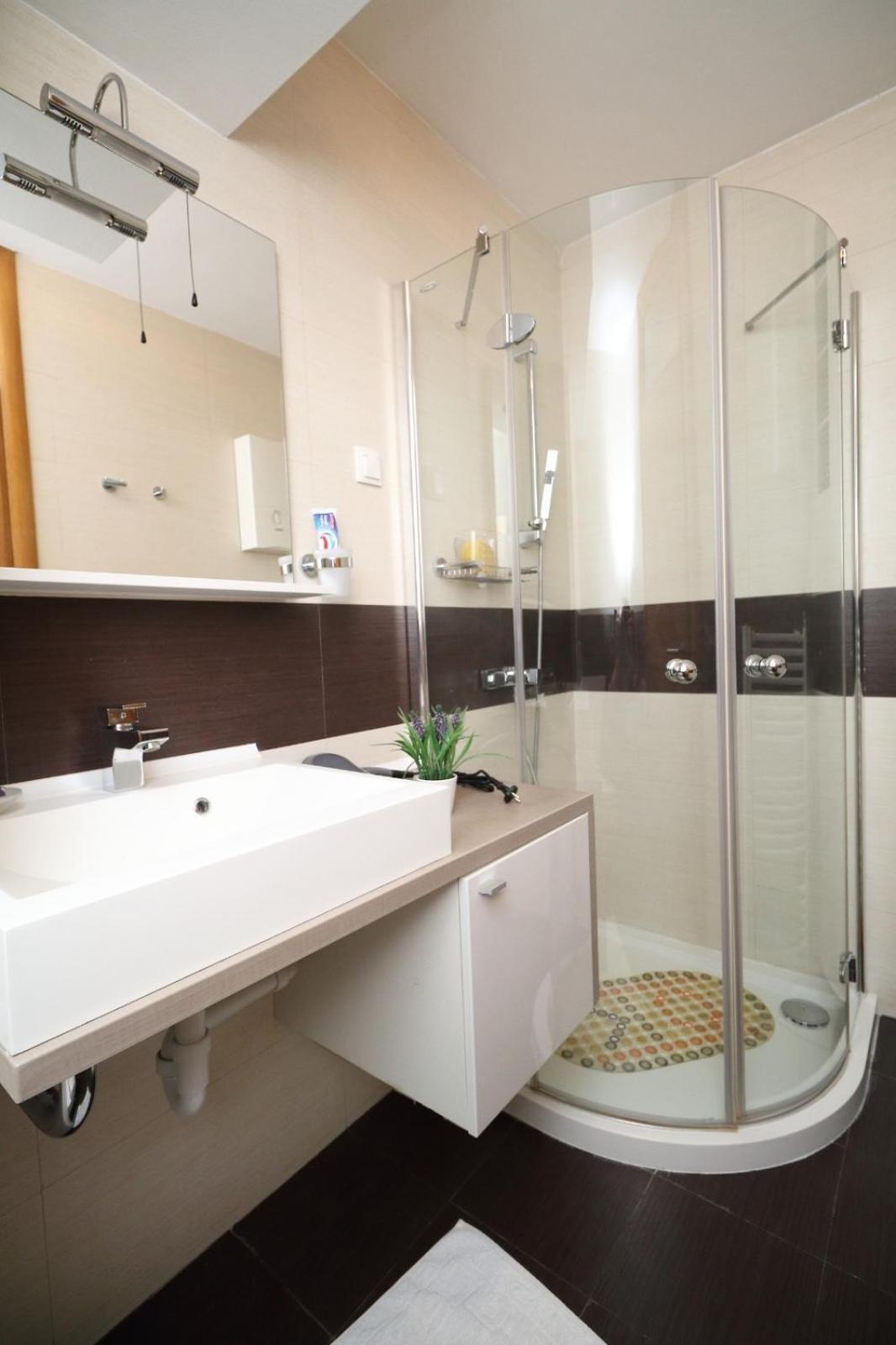 Apartament Franca A2-Parking Garage Sarajewo Zewnętrze zdjęcie