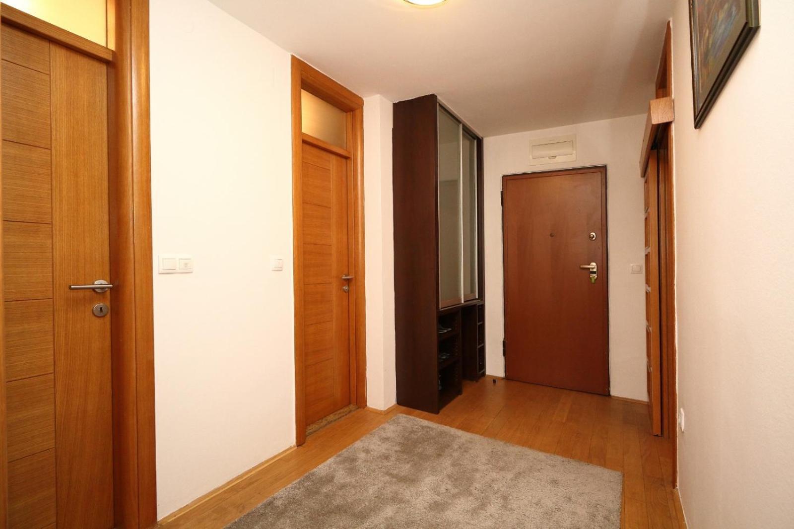 Apartament Franca A2-Parking Garage Sarajewo Zewnętrze zdjęcie
